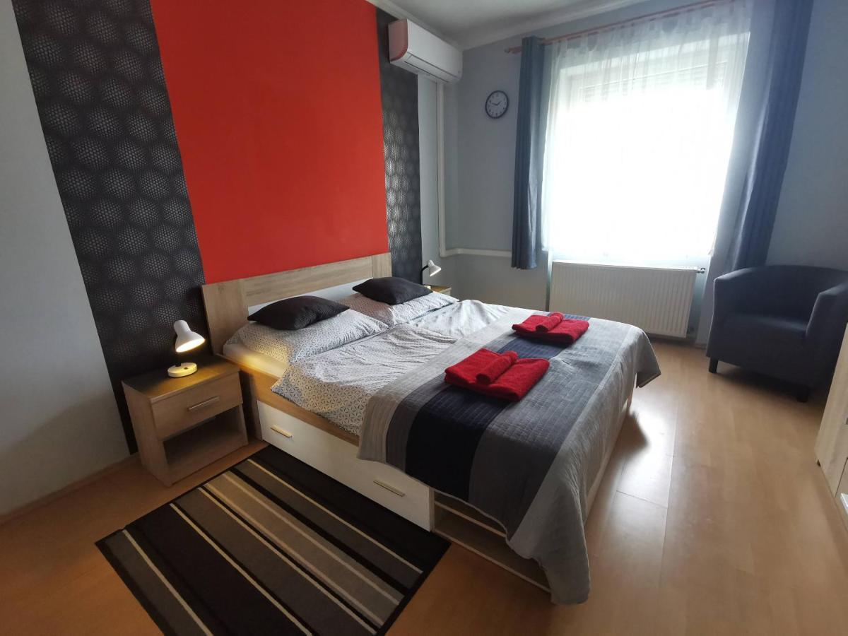 Smart Szallas Apartman Miskolc Exterior foto